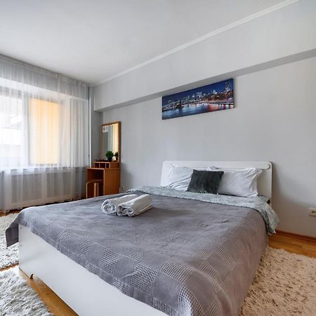 Самал на проспекте Ленина Apartment Алма Ата Екстериор снимка