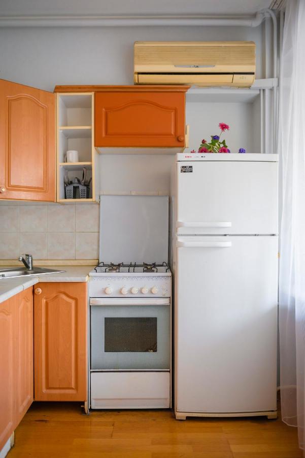 Самал на проспекте Ленина Apartment Алма Ата Екстериор снимка